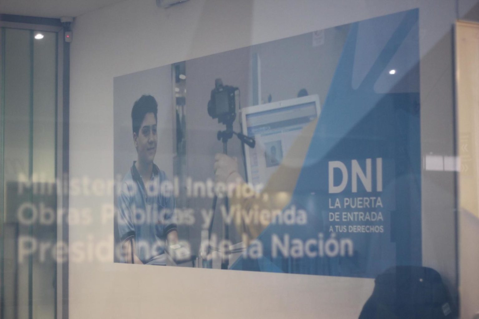 an image of the entrance to the DNI office in Argentina. A DNI is the main national identity document in Argentina.